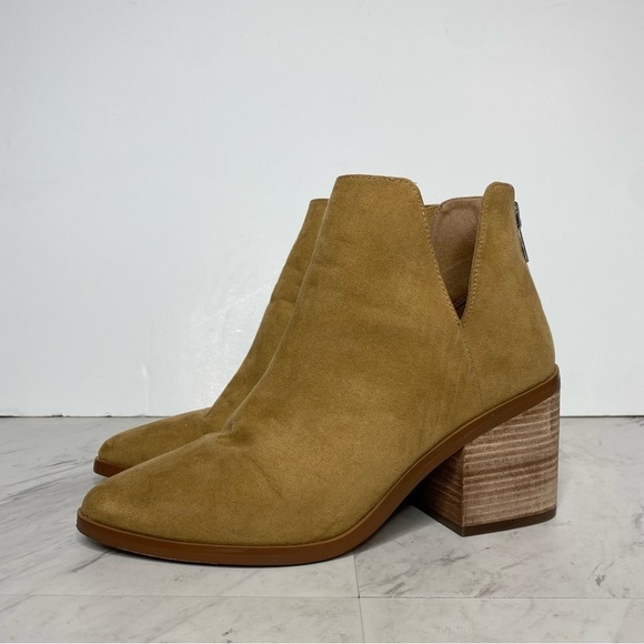 BP Brynne Tan Brown Faux Suede Bootie 8M - Picture 14 of 14
